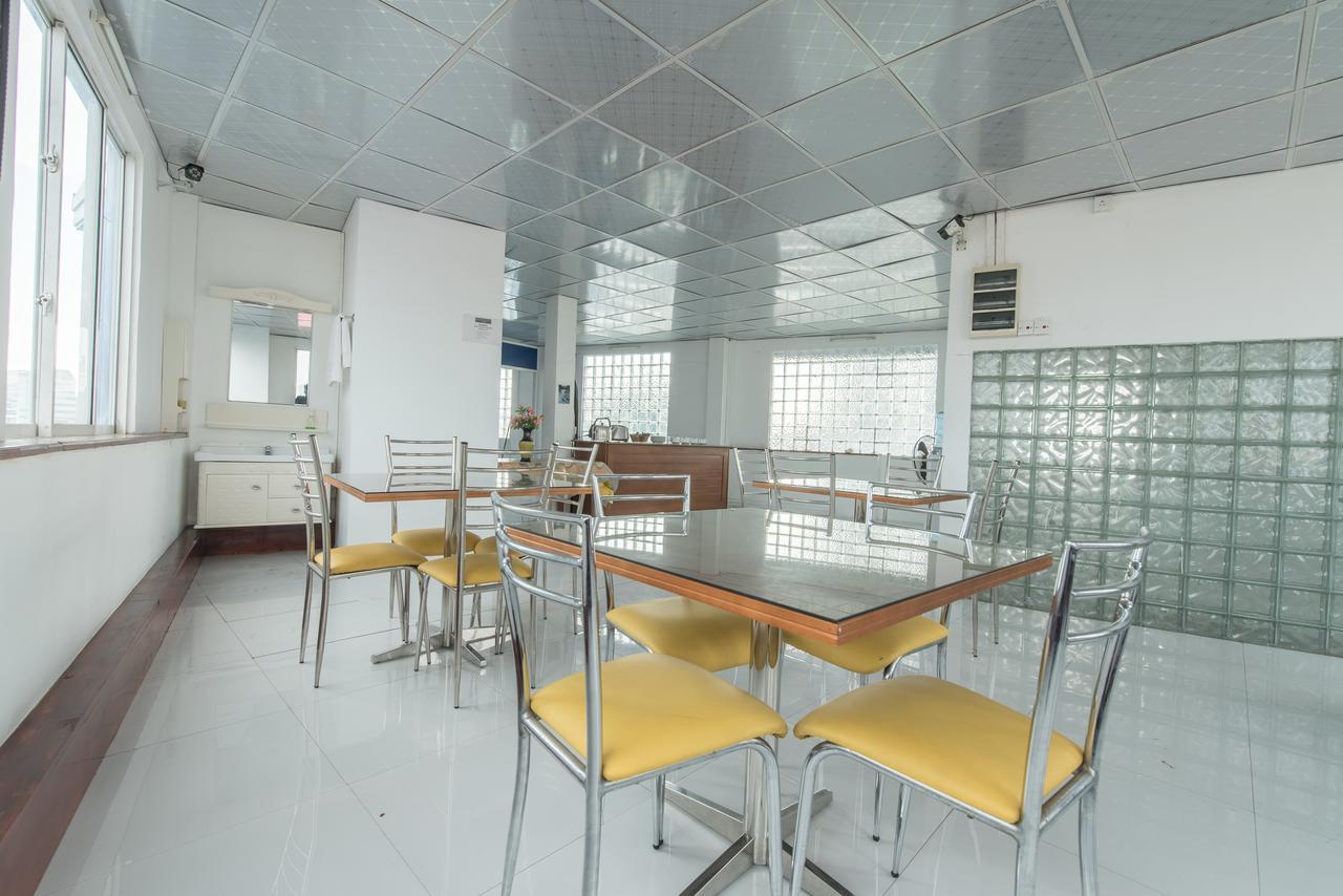 Metro City Hotel Kolombo Bagian luar foto