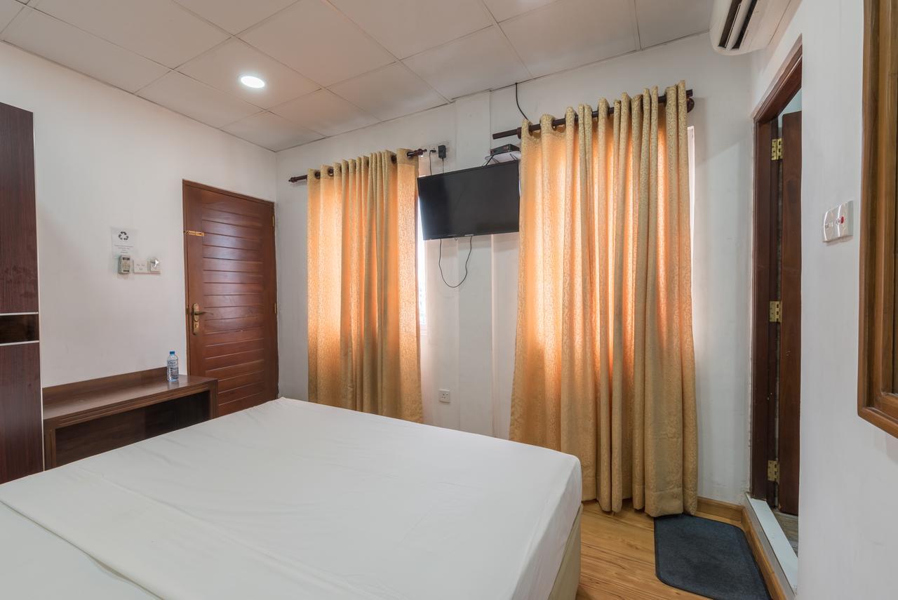 Metro City Hotel Kolombo Bagian luar foto