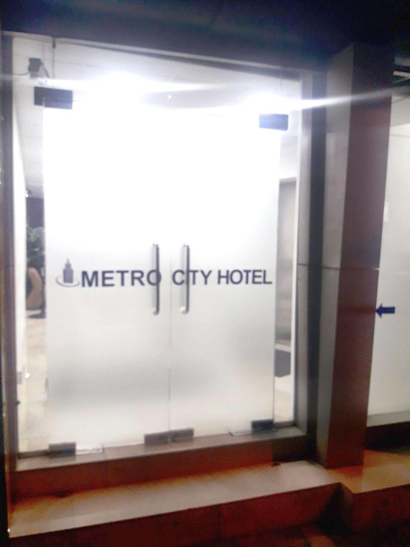 Metro City Hotel Kolombo Bagian luar foto