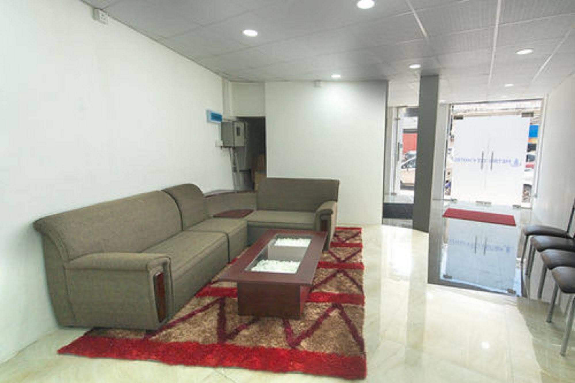 Metro City Hotel Kolombo Bagian luar foto