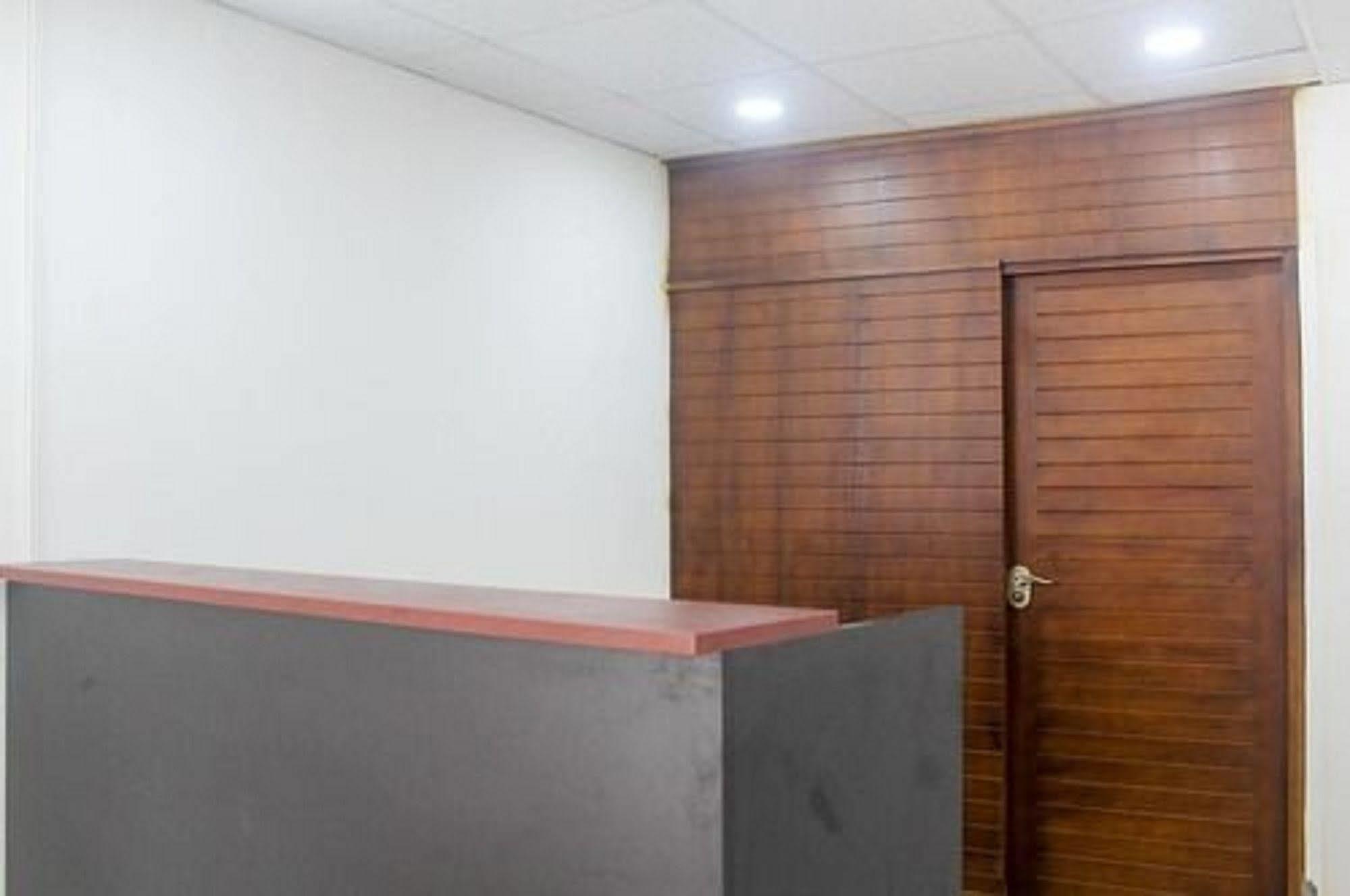 Metro City Hotel Kolombo Bagian luar foto