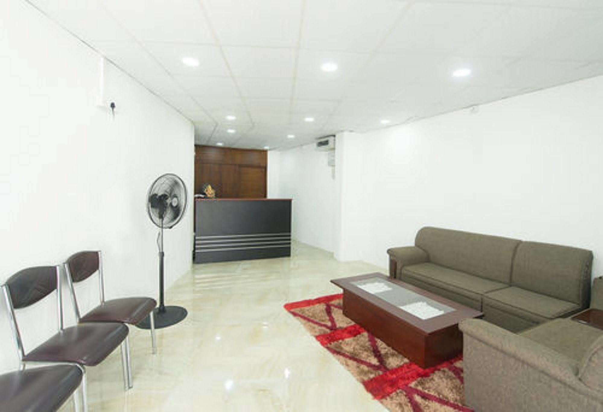 Metro City Hotel Kolombo Bagian luar foto